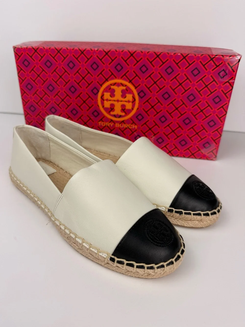 Tory Burch Colorblock Flat Espadrille Nappa Leather Shoes New Ivory/Black 5.5